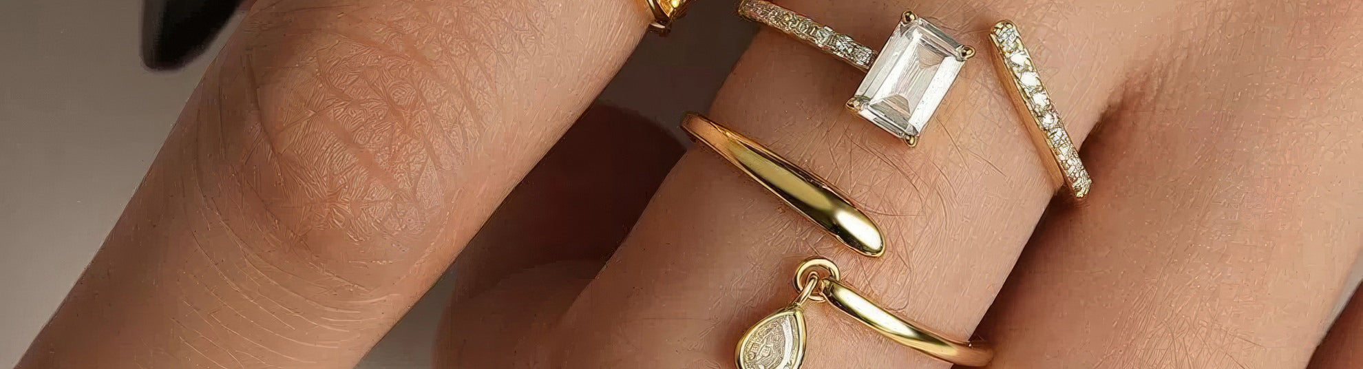 slider image slider_item_GQdzLH